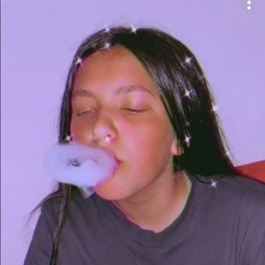 Meet your Posher, Maélie